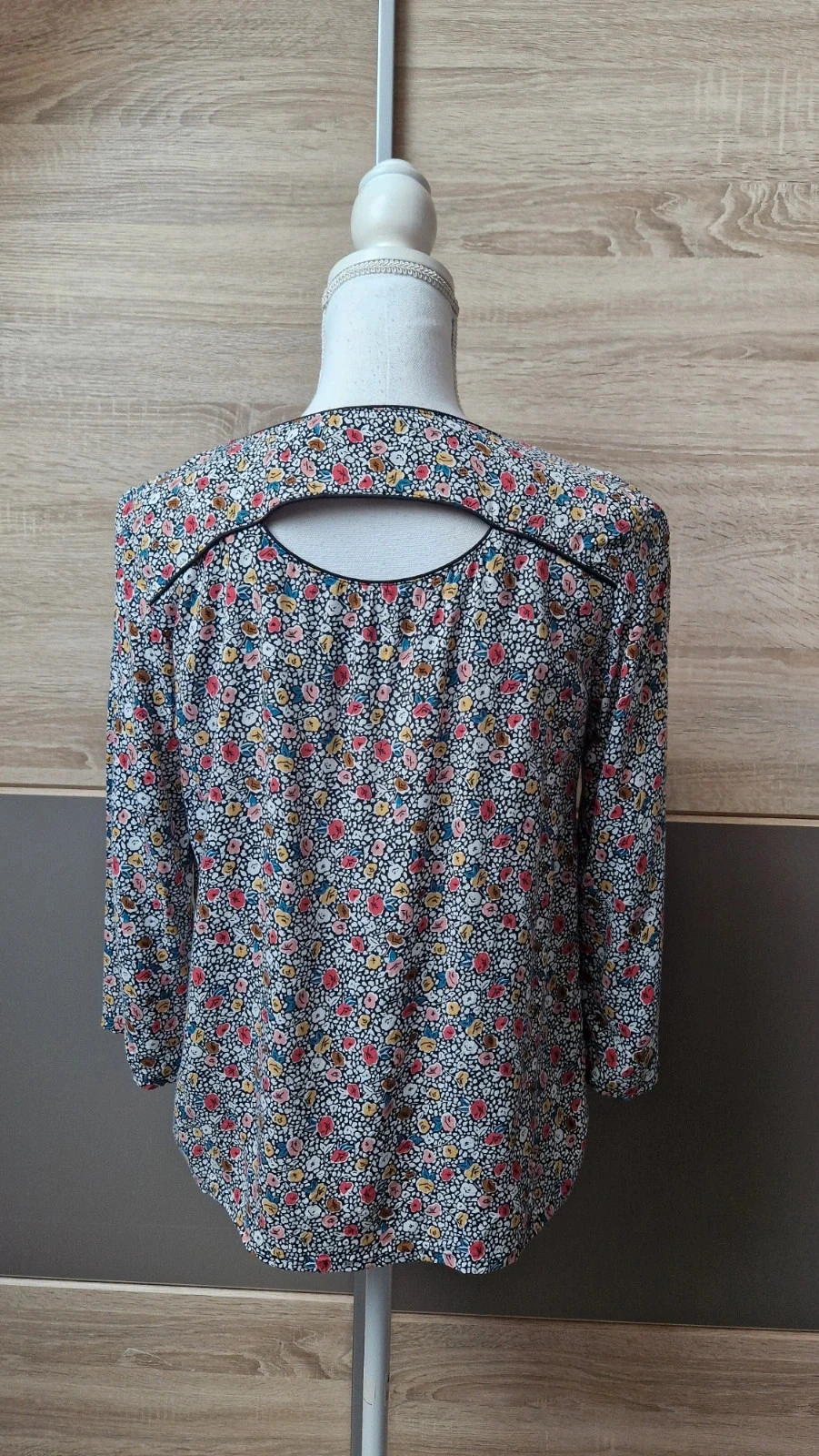 3/4 sleeve blouse. – photo 3